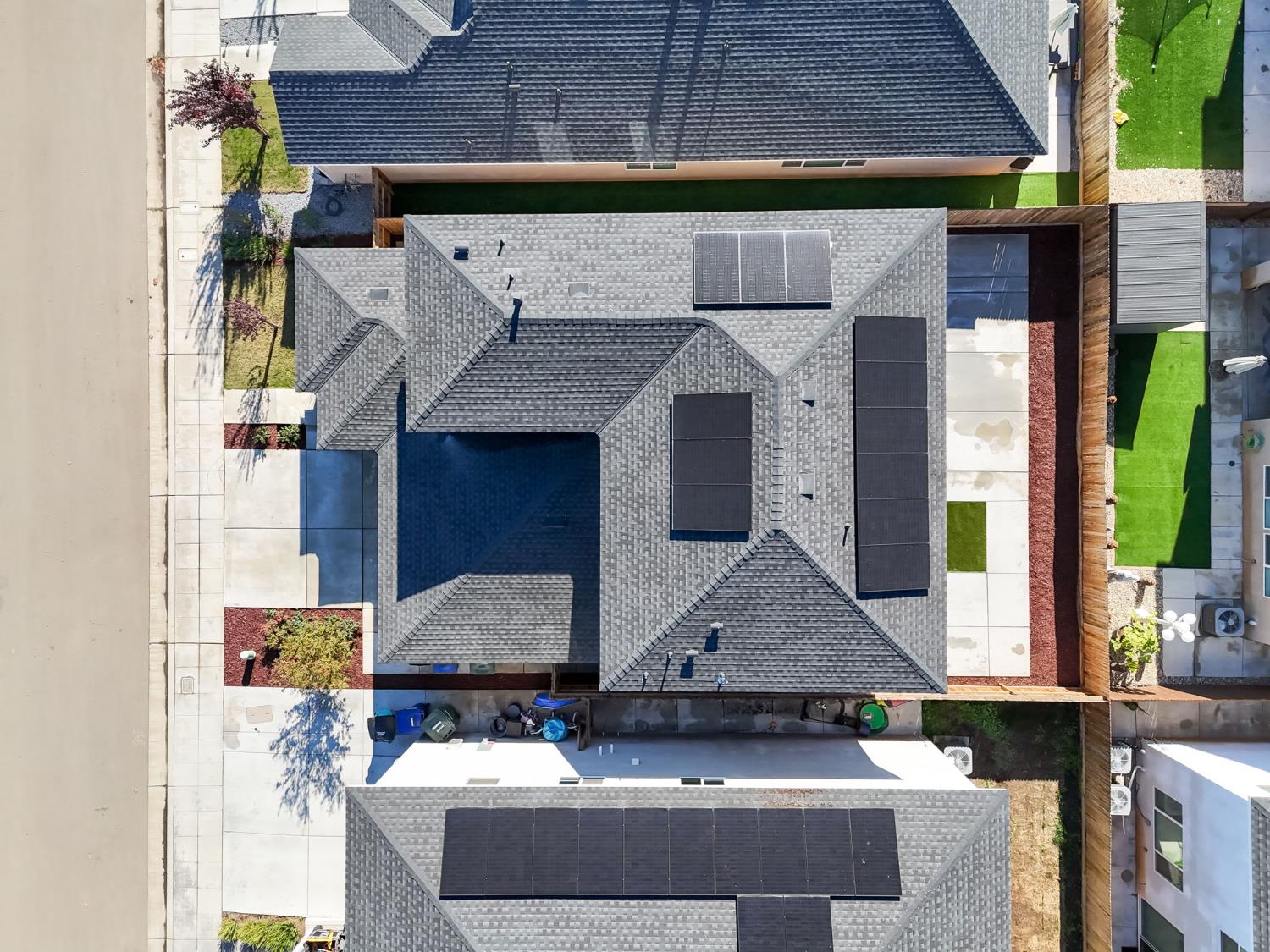 2819 N Redda Rd, Fresno, CA 93737