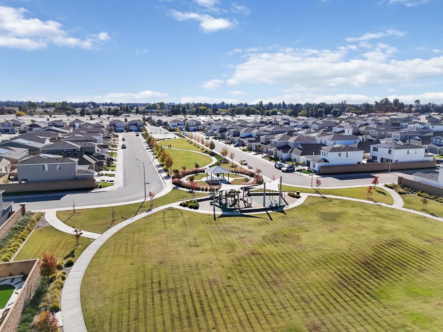 2819 N Redda Rd, Fresno, CA 93737