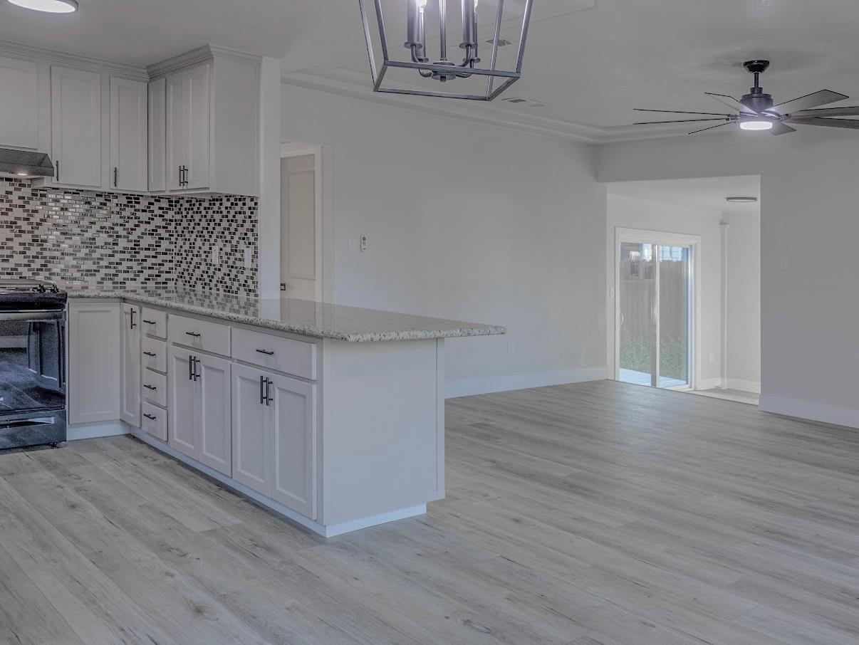 1271 N Roosevelt Ave, Fresno, CA 93728