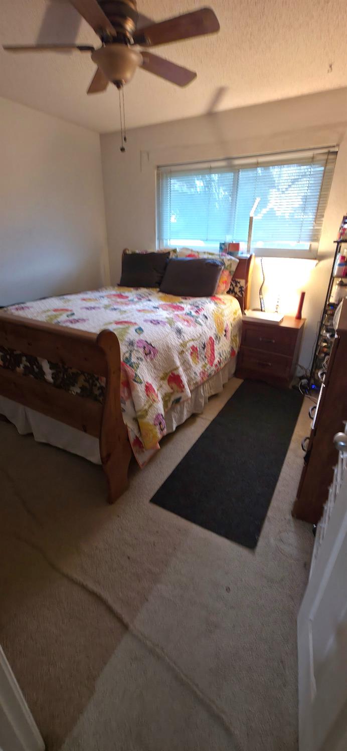 5388 N Bond St, Fresno, CA 93710