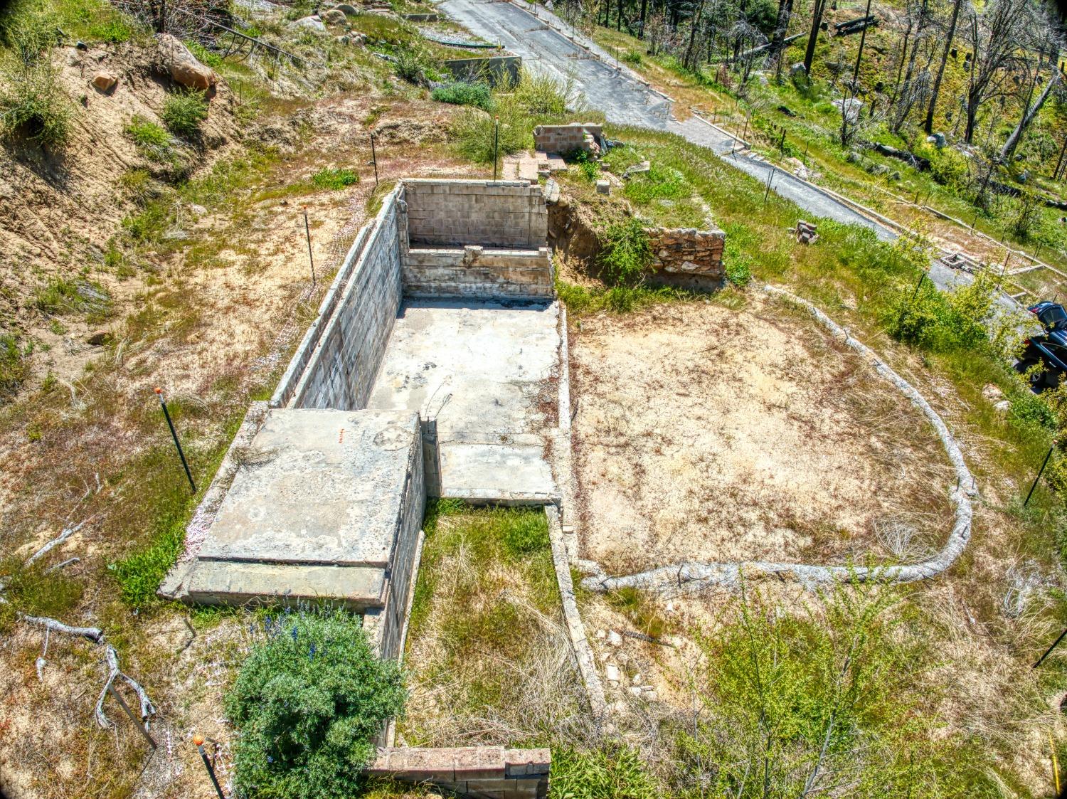 55277 Jungle Town Ln, Big Creek, CA 93605