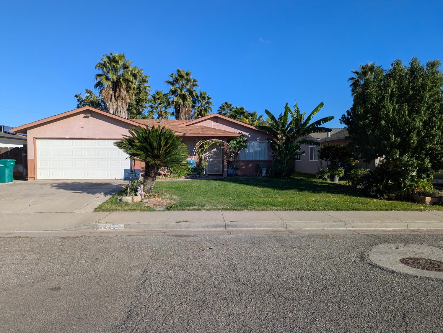 2228 N drake N, Merced, CA 95348