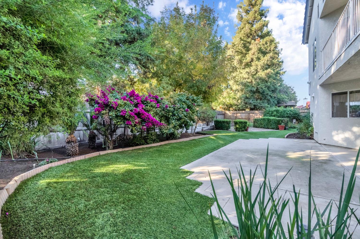 742 N Marion Ave, Clovis, CA 93611