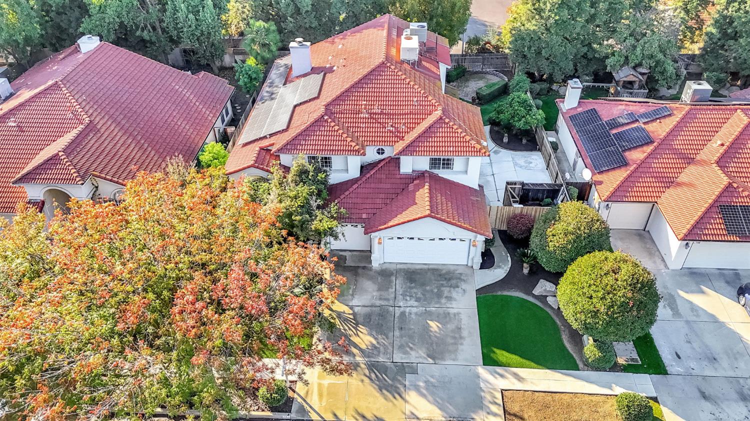 742 N Marion Ave, Clovis, CA 93611