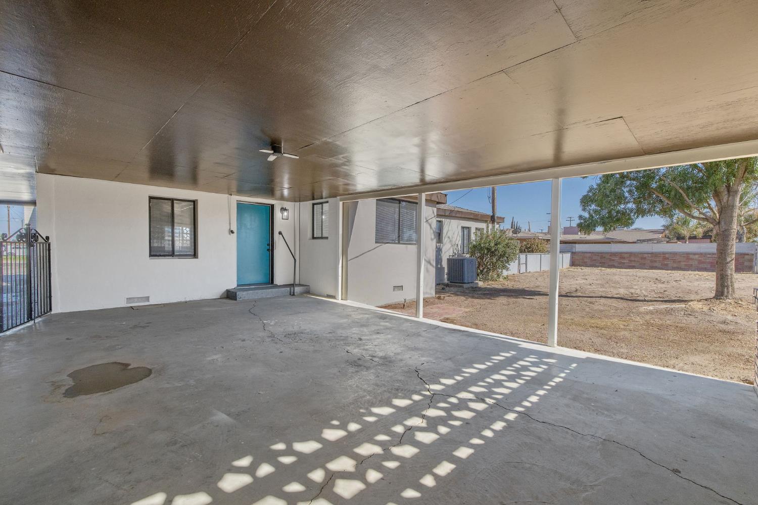 21199 S Feland Ave, Riverdale, CA 93656