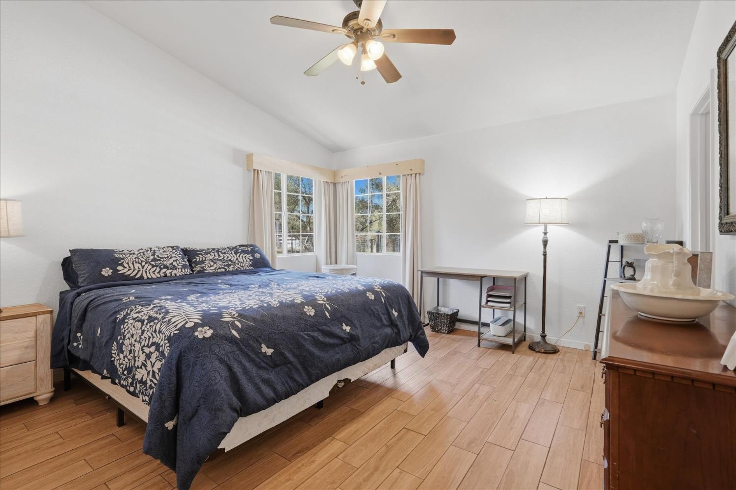 31562 Sioux Rd, Coarsegold, CA 93614