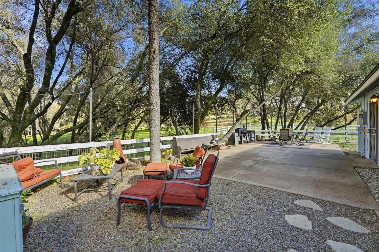 31562 Sioux Rd, Coarsegold, CA 93614