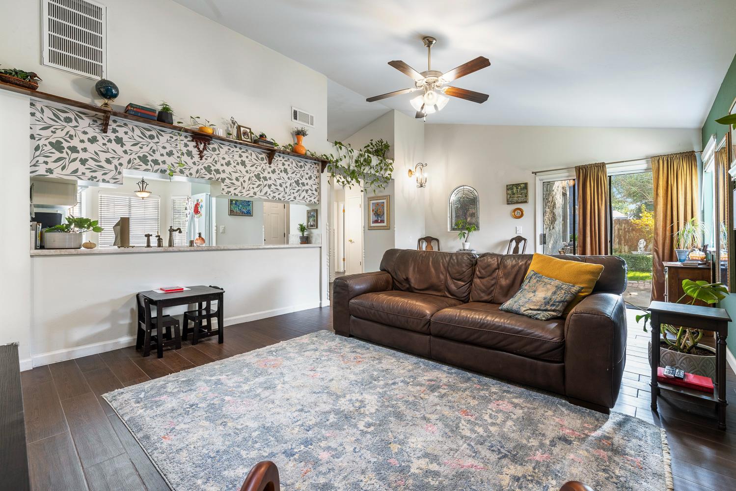 8735 N Cedar Ave #147, Fresno, CA 93720