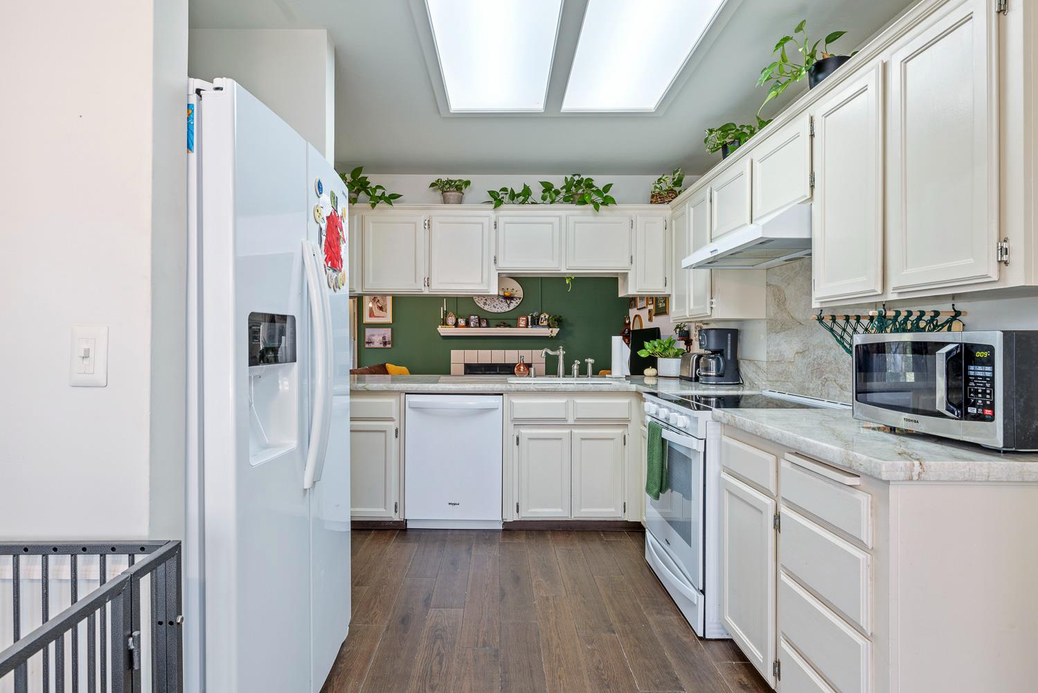 8735 N Cedar Ave #147, Fresno, CA 93720