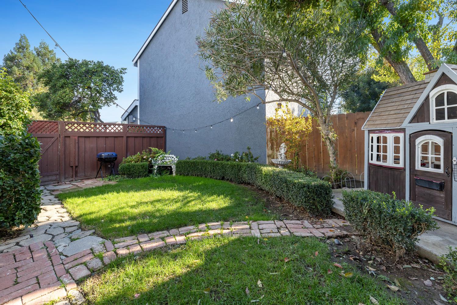 8735 N Cedar Ave #147, Fresno, CA 93720