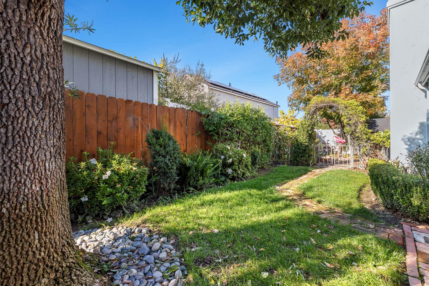 8735 N Cedar Ave #147, Fresno, CA 93720