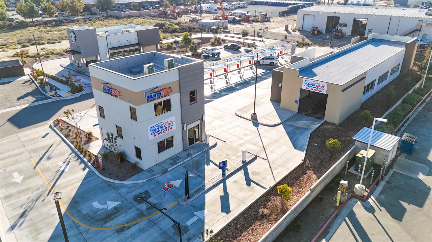 9801 Compagnoni St, Bakersfield, CA 93313