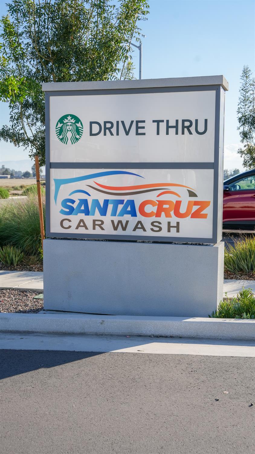 9801 Compagnoni St, Bakersfield, CA 93313