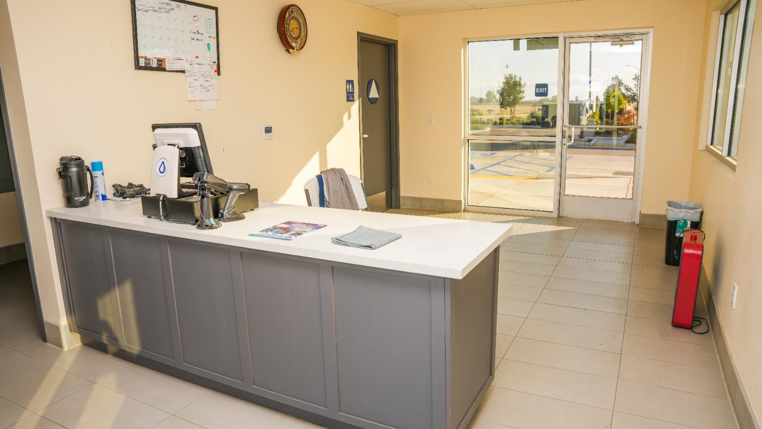 9801 Compagnoni St, Bakersfield, CA 93313