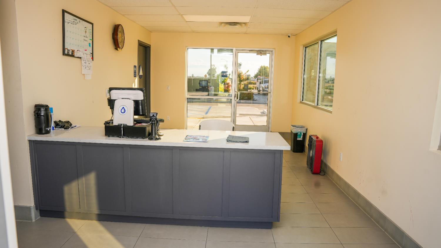 9801 Compagnoni St, Bakersfield, CA 93313