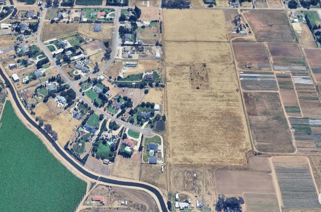 2421 N Bethel Ave, Sanger, CA 93657