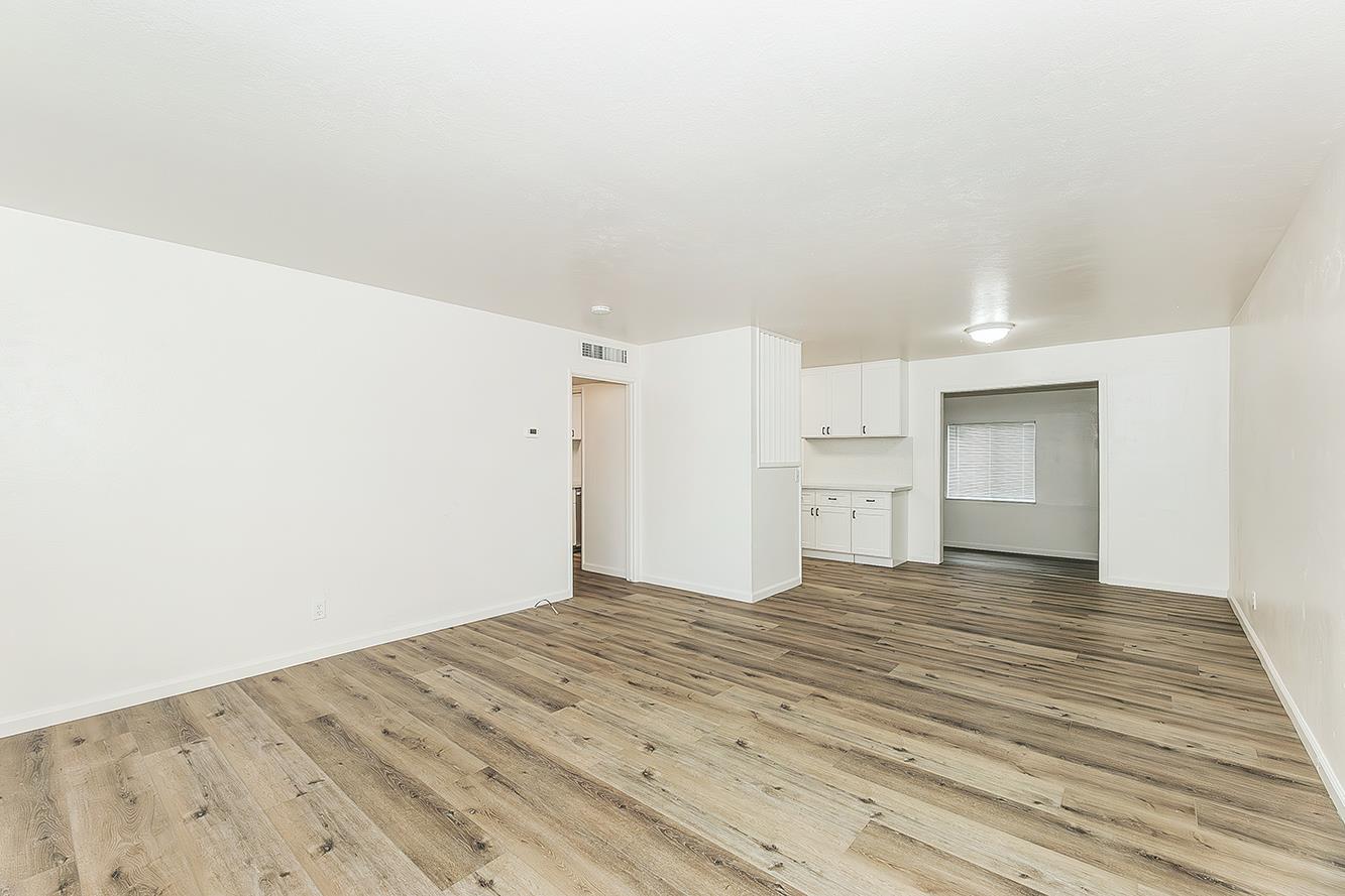 3945 E Cortland Ave, Fresno, CA 93726