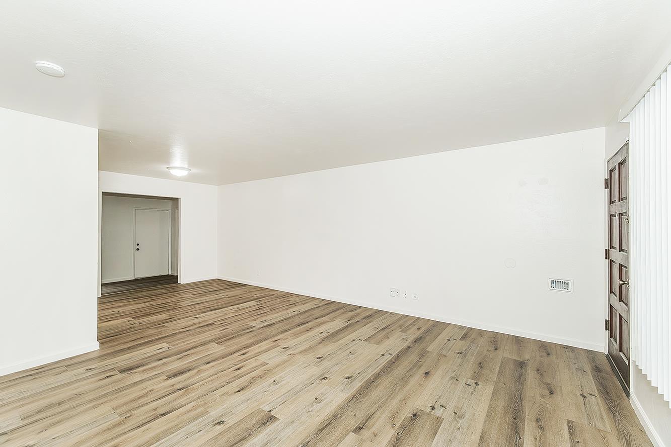 3945 E Cortland Ave, Fresno, CA 93726