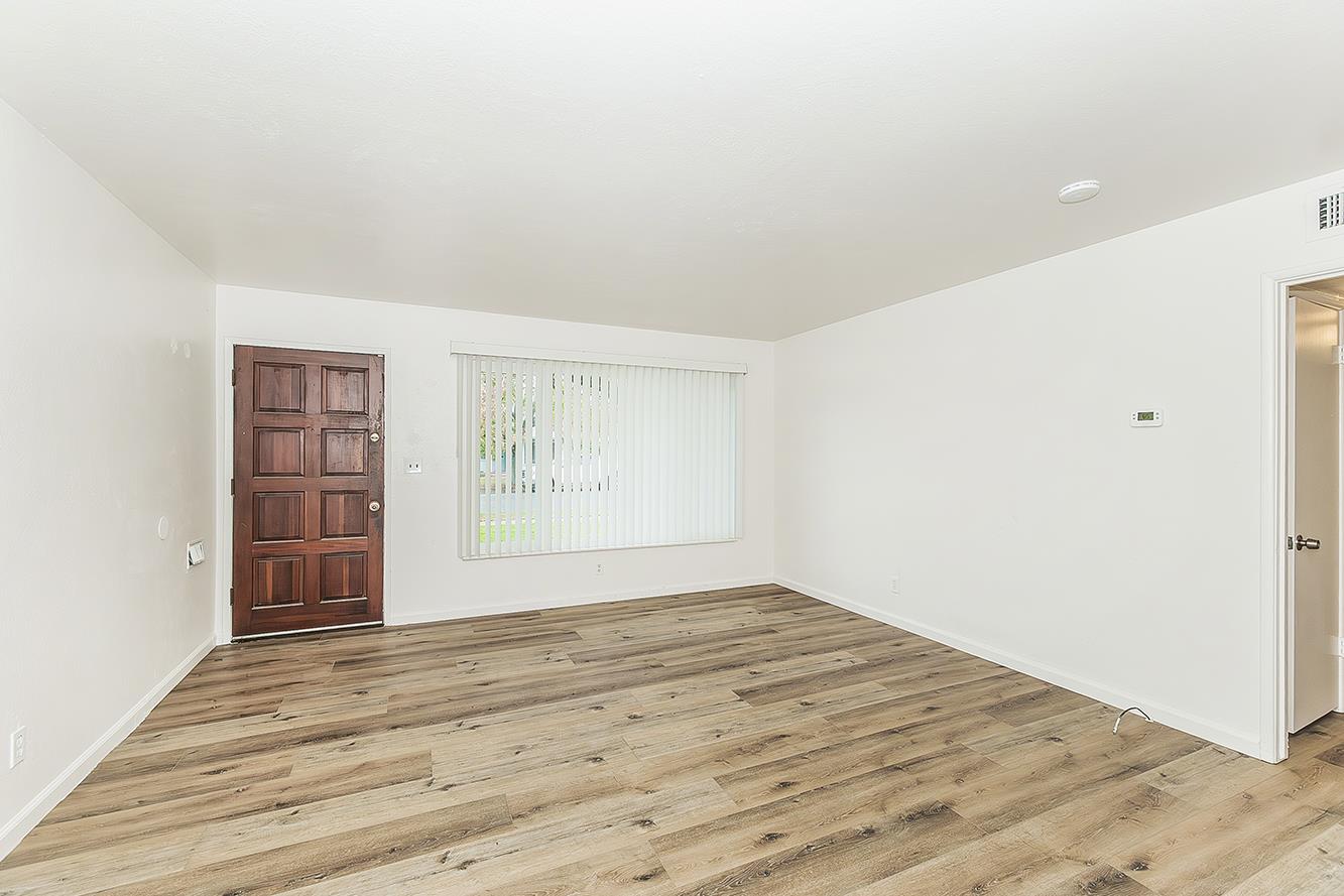 3945 E Cortland Ave, Fresno, CA 93726