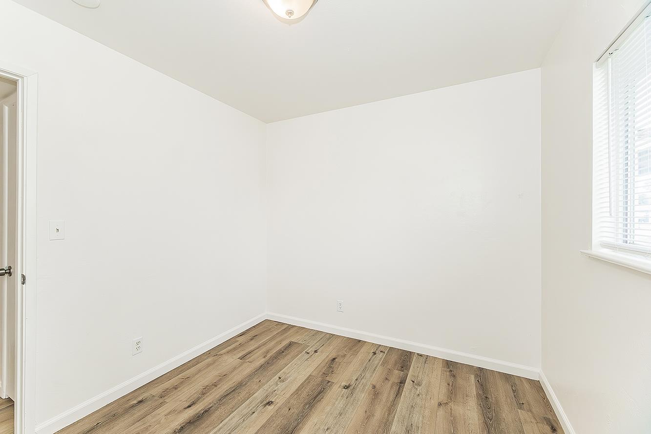 3945 E Cortland Ave, Fresno, CA 93726