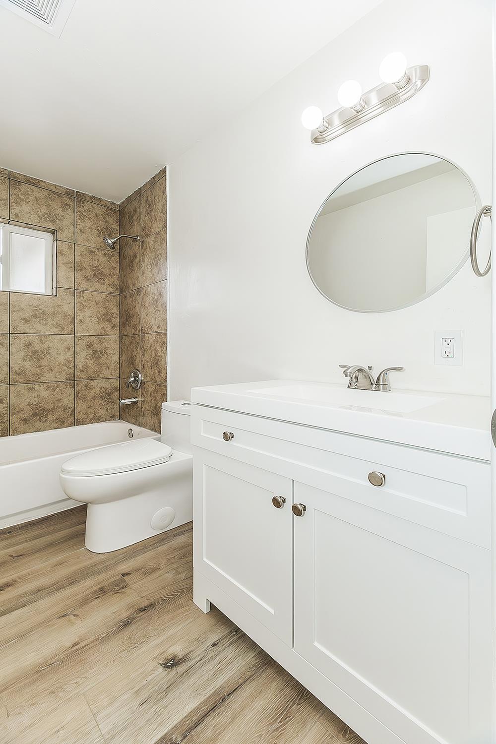 3945 E Cortland Ave, Fresno, CA 93726