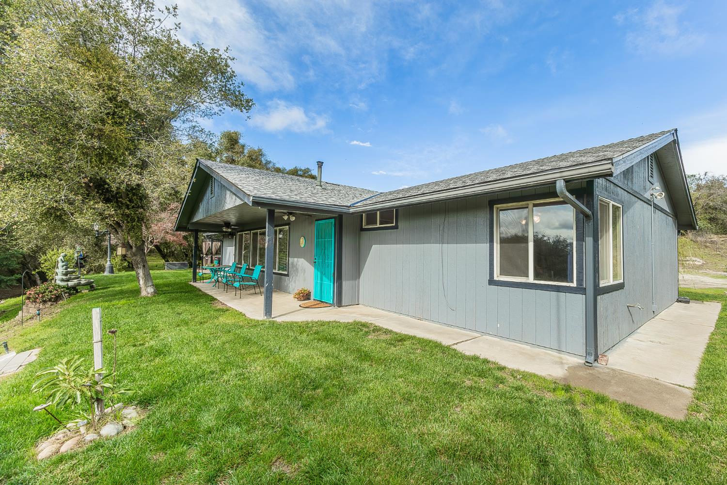 45991 Black Oak Rd, Coarsegold, CA 93614