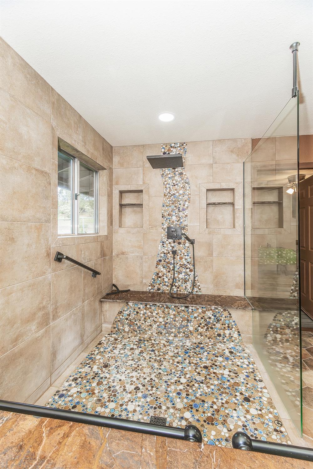 45991 Black Oak Rd, Coarsegold, CA 93614