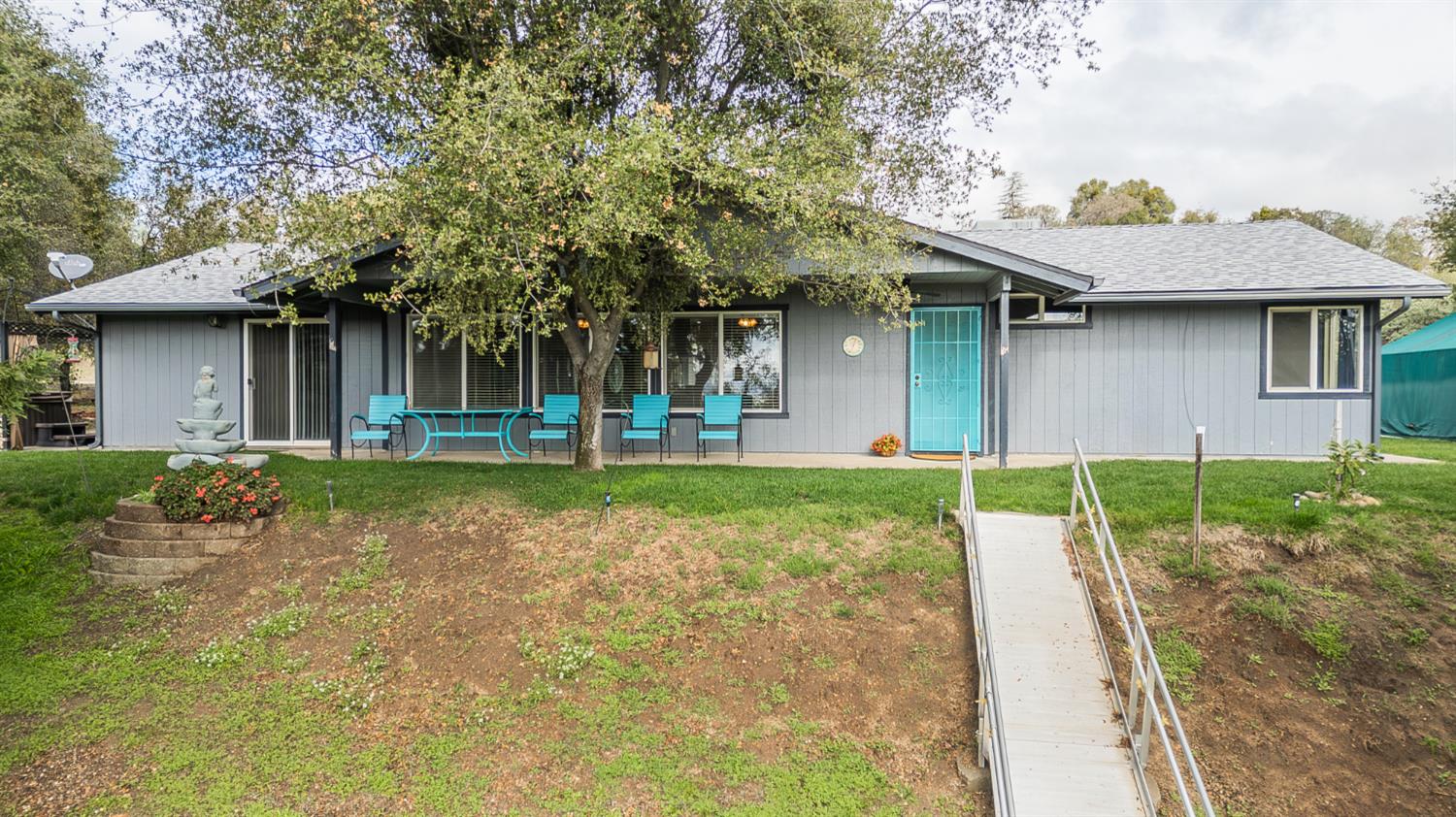 45991 Black Oak Rd, Coarsegold, CA 93614