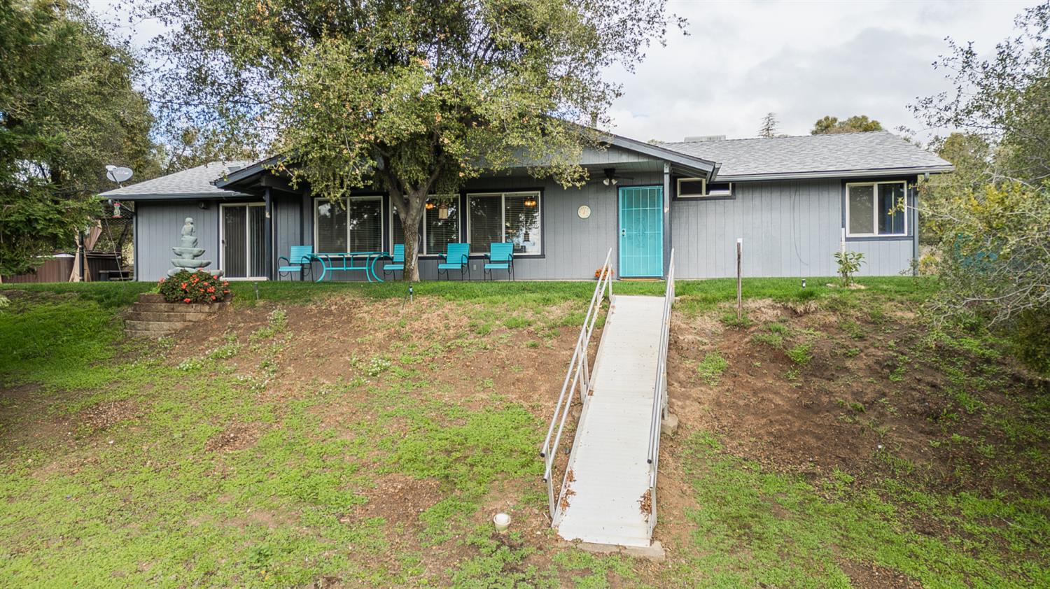 45991 Black Oak Rd, Coarsegold, CA 93614