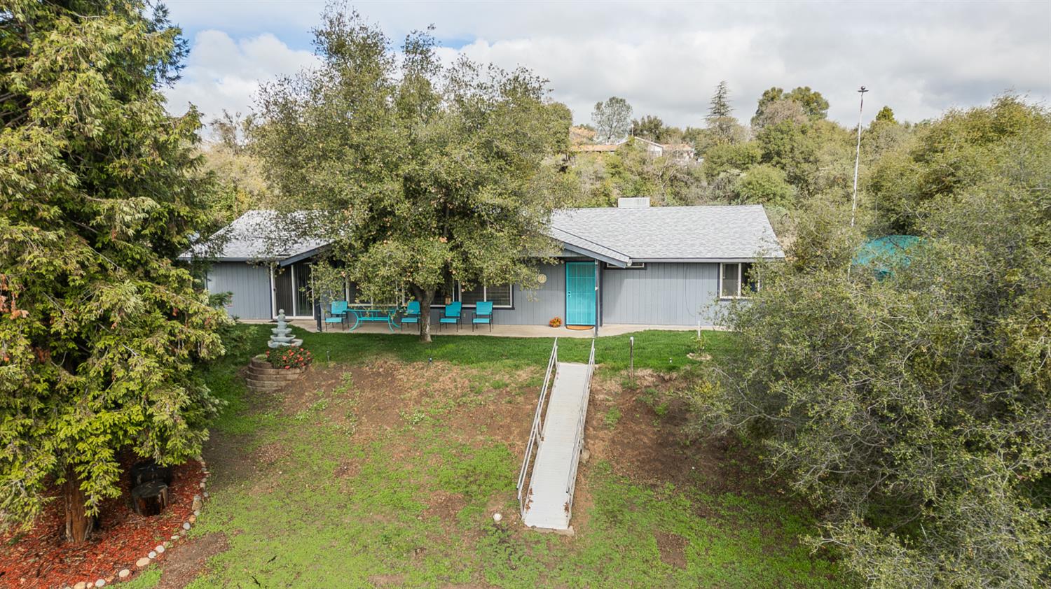 45991 Black Oak Rd, Coarsegold, CA 93614