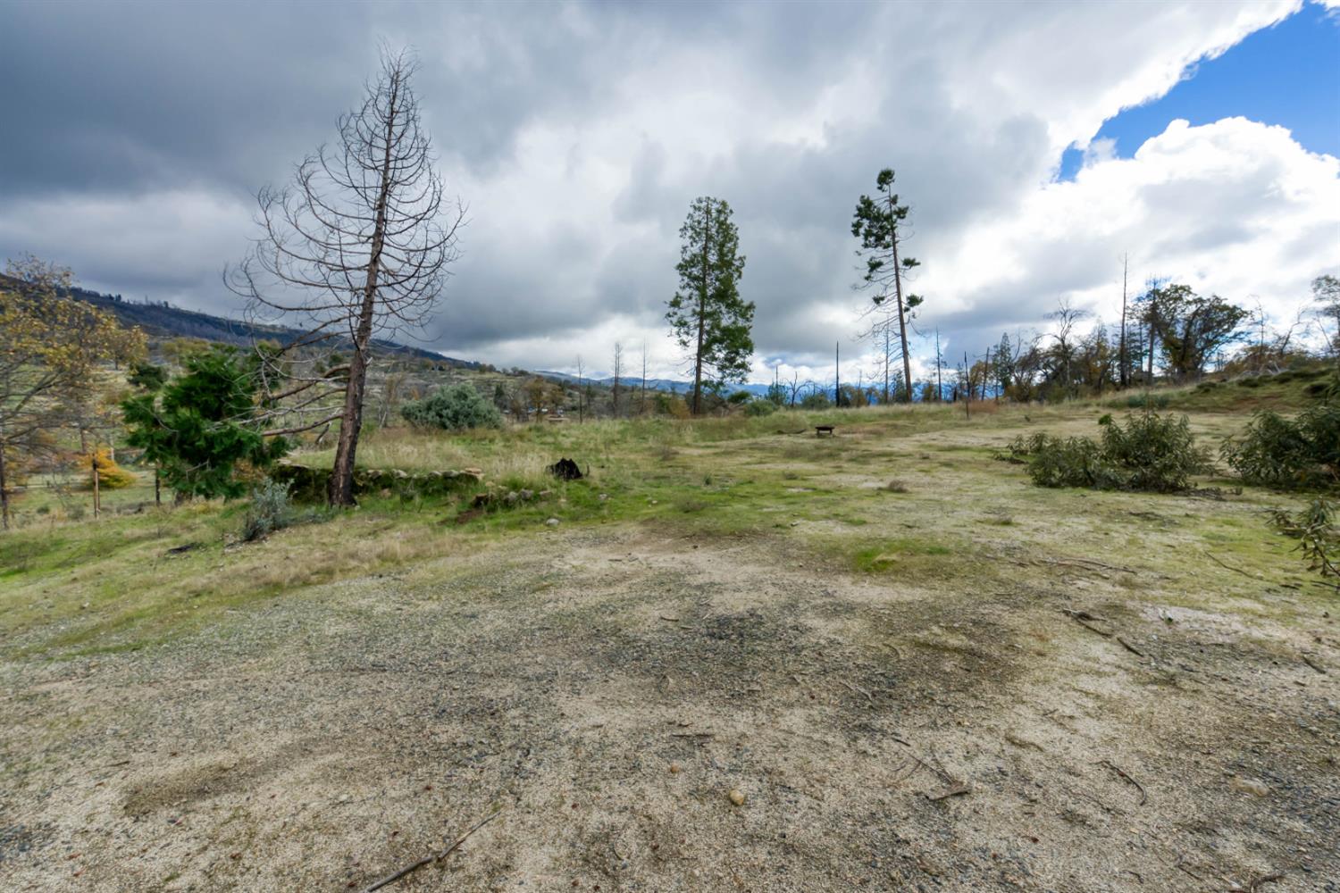 34327 Shaver Springs Rd, Auberry, CA 93602