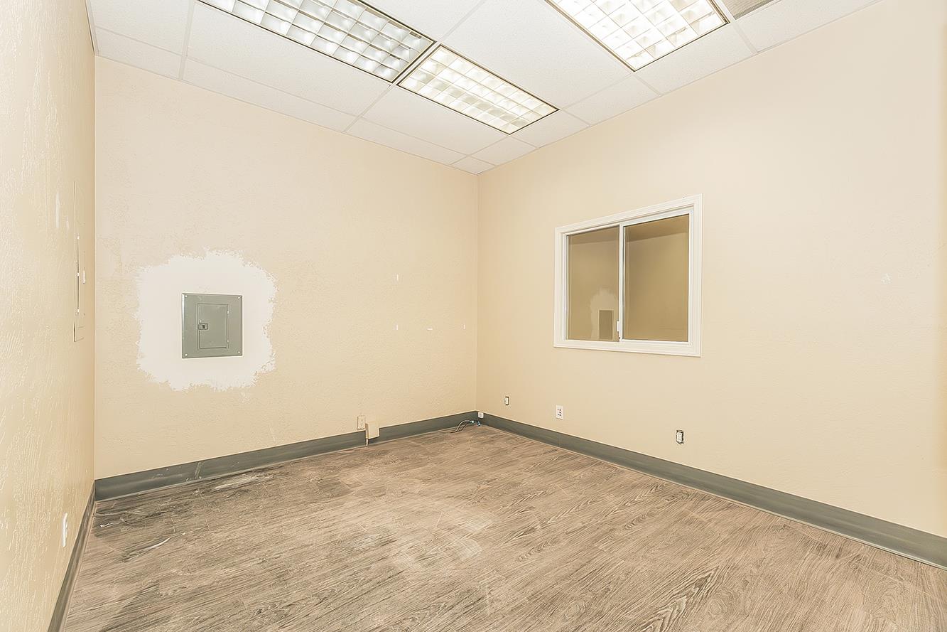 2056 2Nd St, Selma, CA 93662