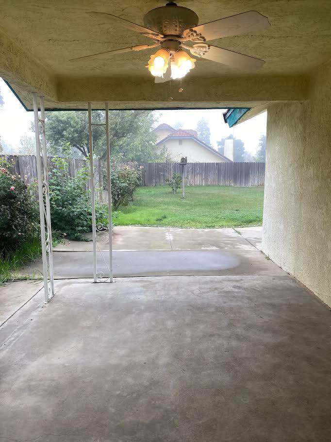 8975 N Chance Ave, Fresno, CA 93720