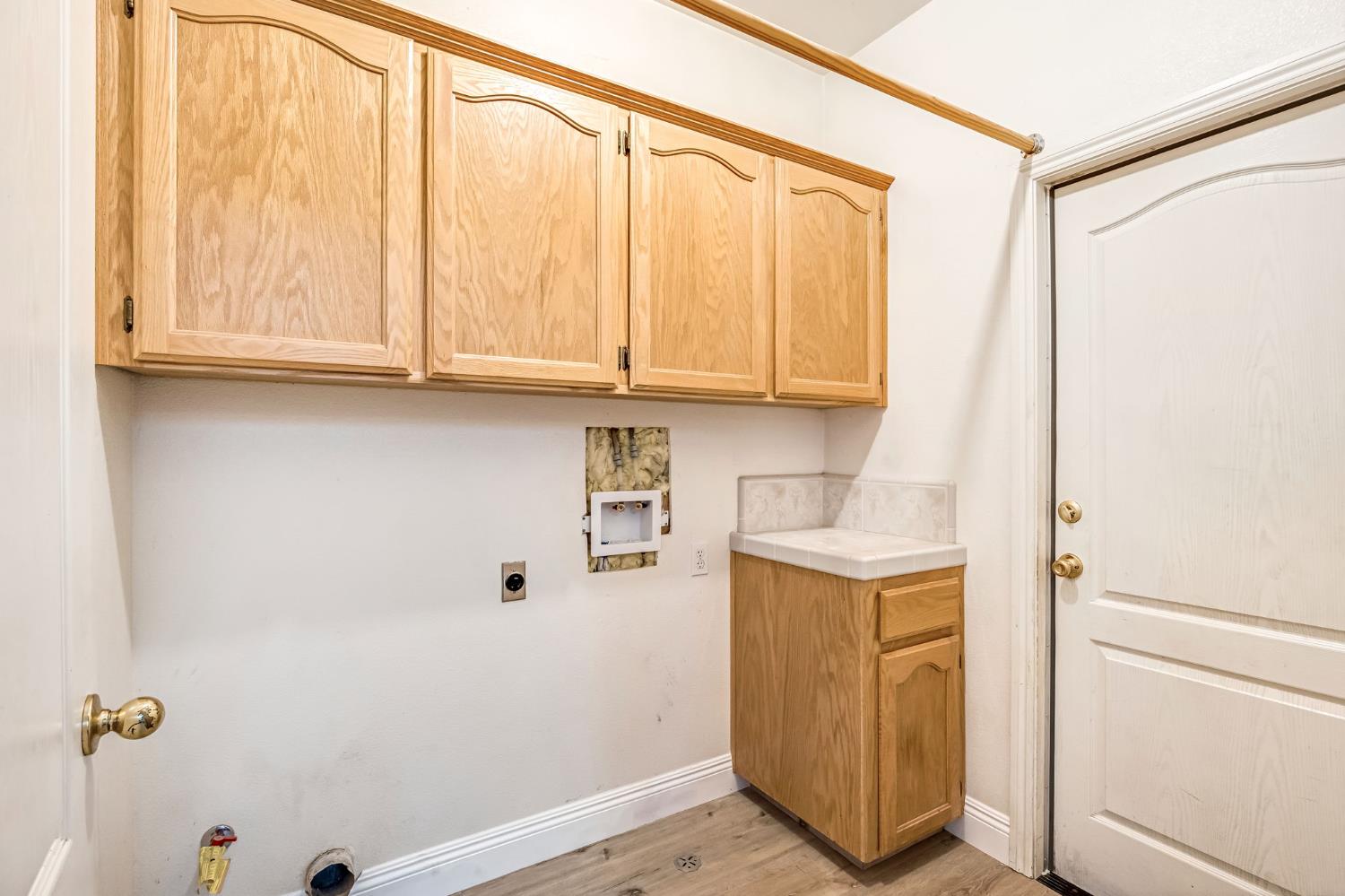 2095 Independence Pl, Hanford, CA 93230