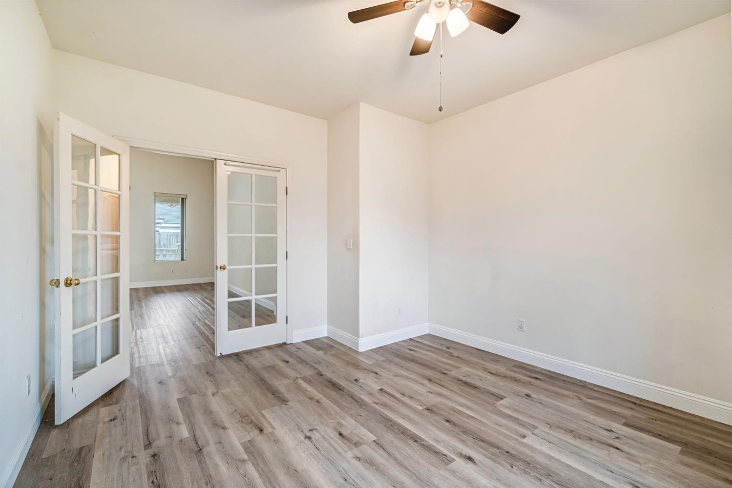 2095 Independence Pl, Hanford, CA 93230