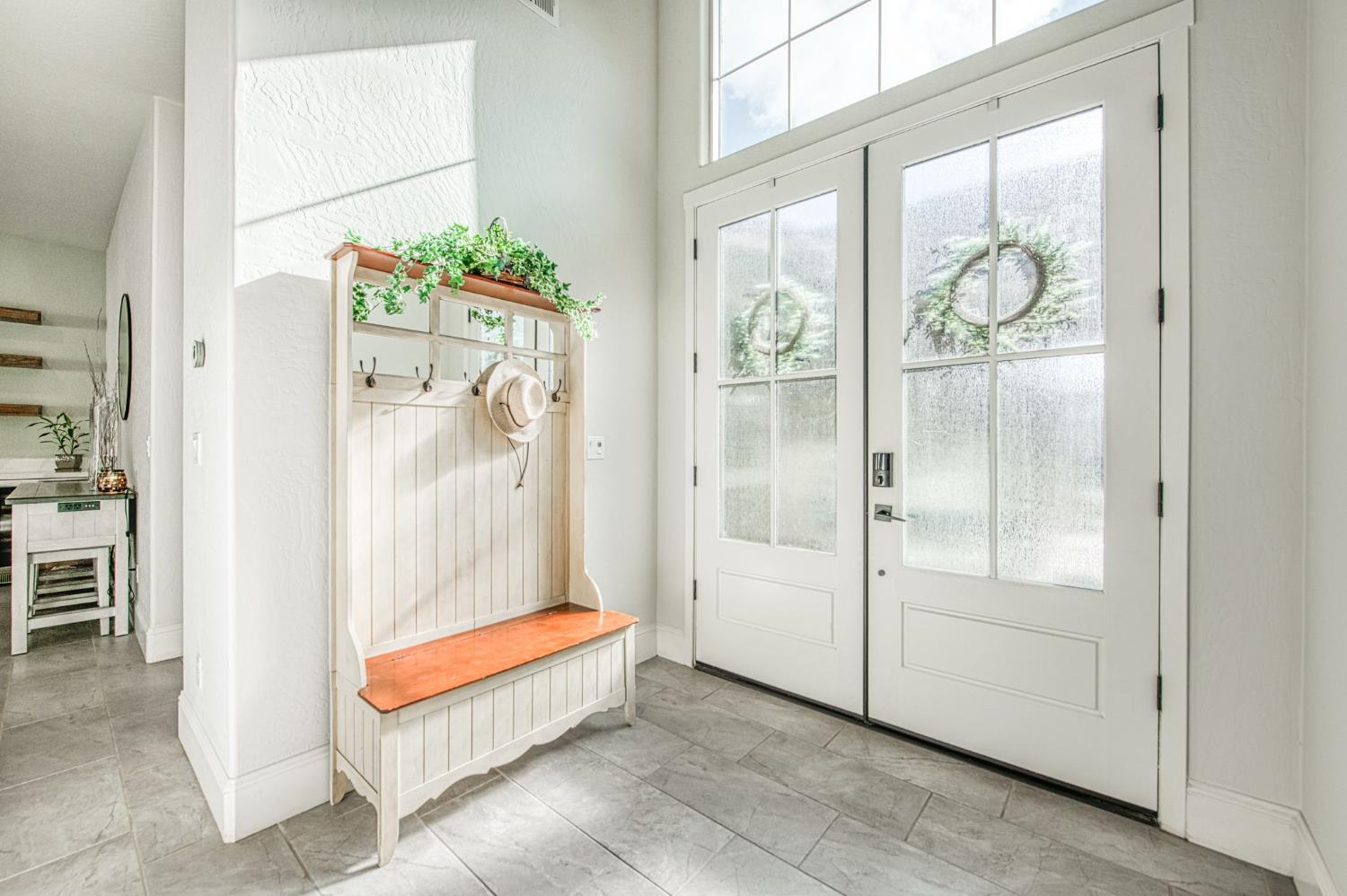 2468 E Kynzlee Ave, Fresno, CA 93730