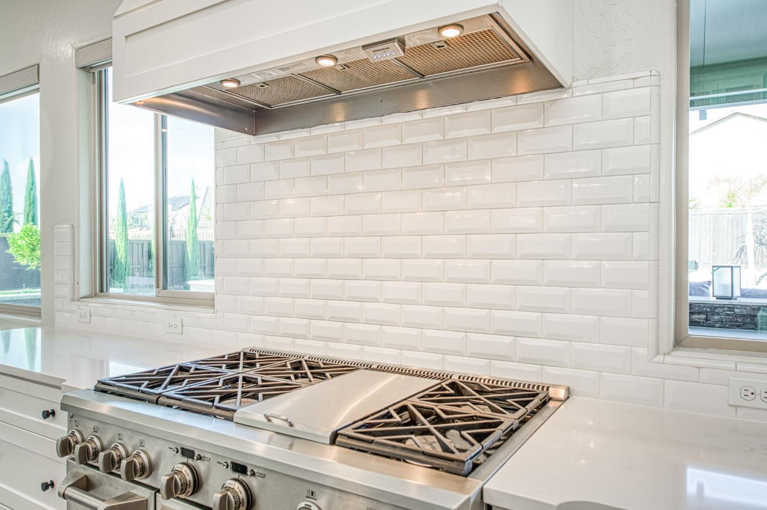 2468 E Kynzlee Ave, Fresno, CA 93730