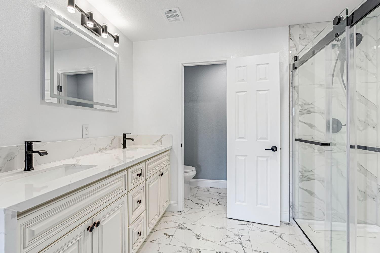 6668 Mckinley, Fresno, CA 93723