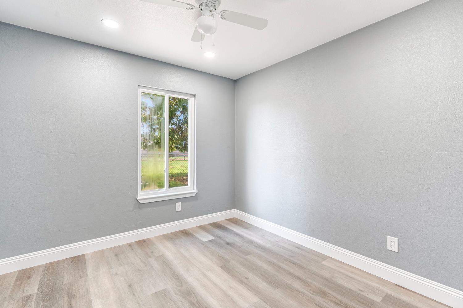 6668 Mckinley, Fresno, CA 93723