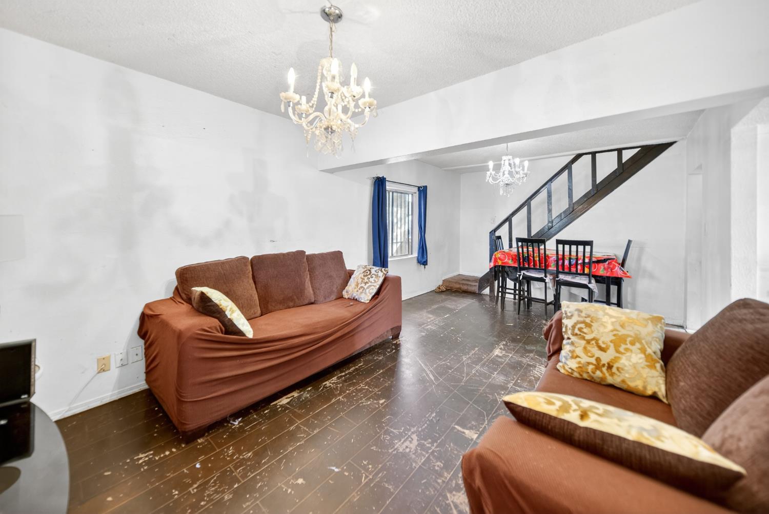 2522 E Grant Ave, Fresno, CA 93701