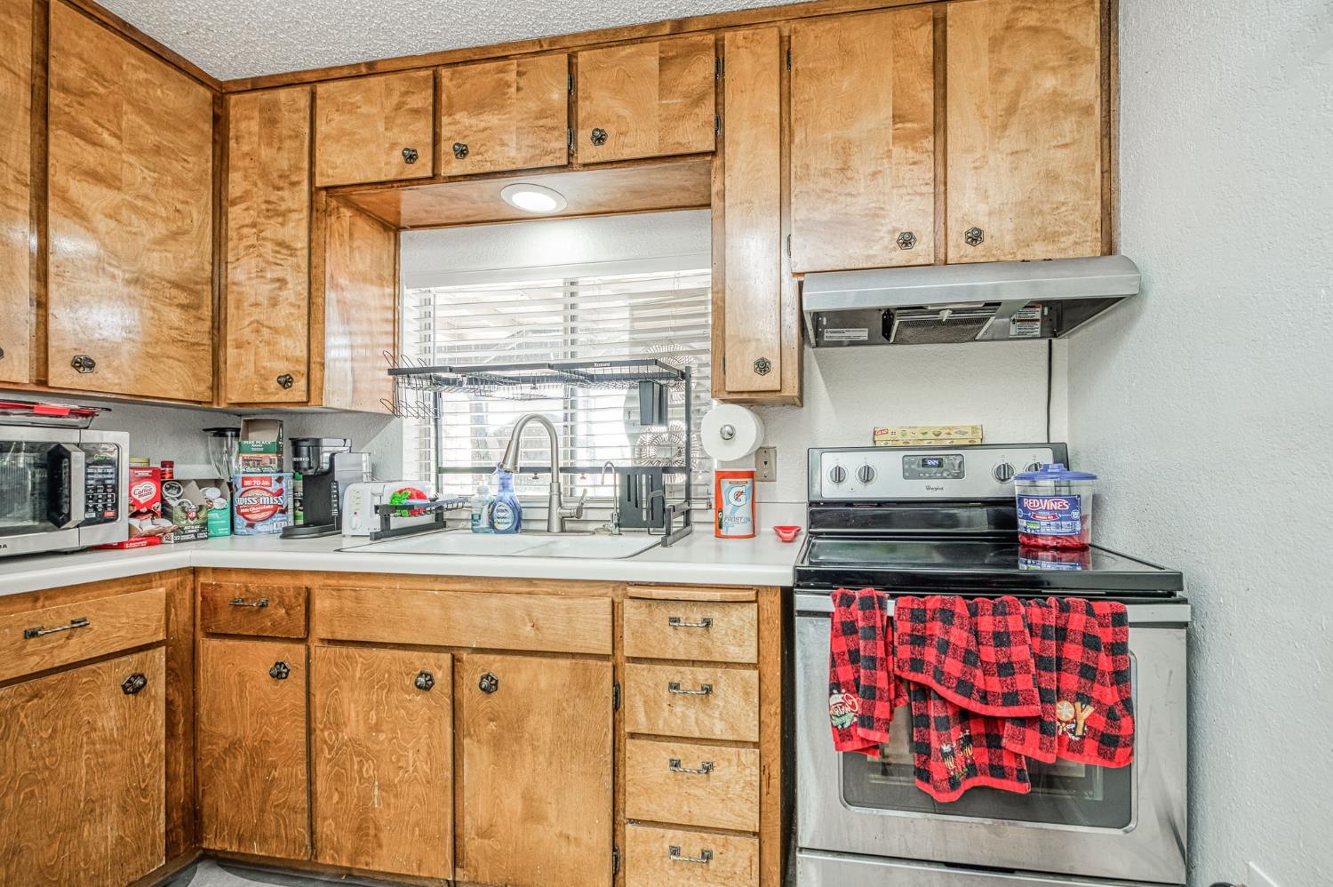 5400 AMBER Ave, Clovis, CA 93619