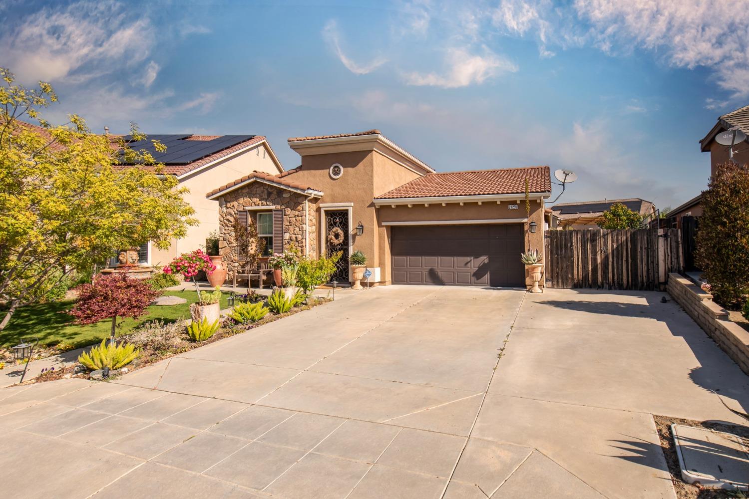 21255 Ruscello Ln, Friant, CA 93626