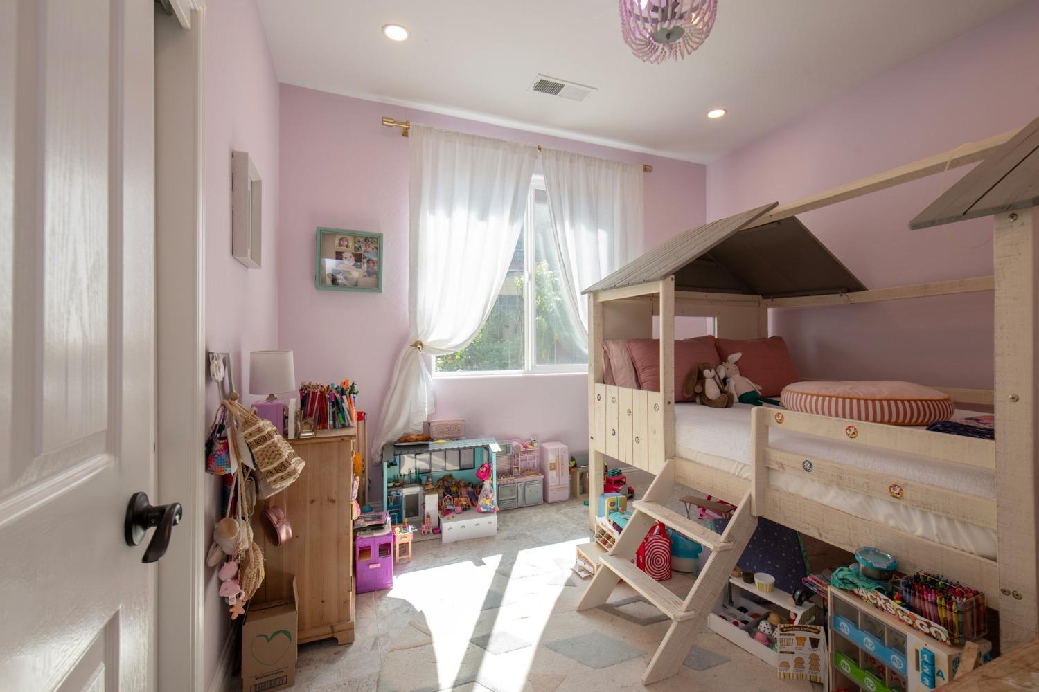 21255 Ruscello Ln, Friant, CA 93626