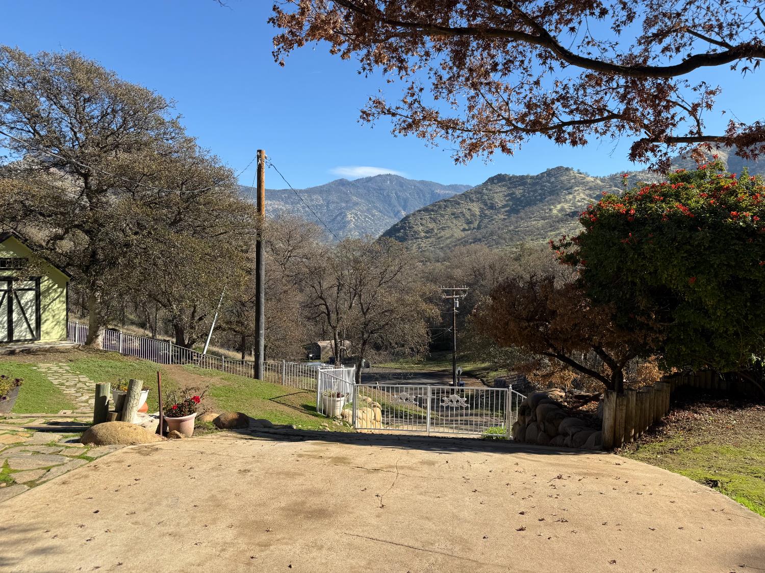 40820 Oak Ridge, Three Rivers, CA 93271