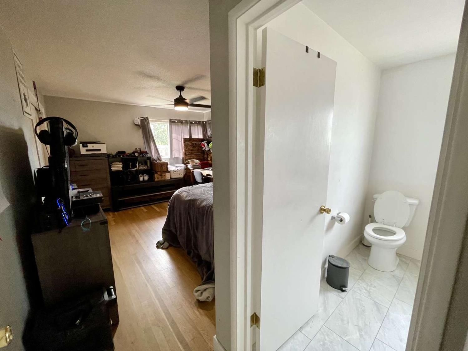 3654 E Donner Ave, Fresno, CA 93726