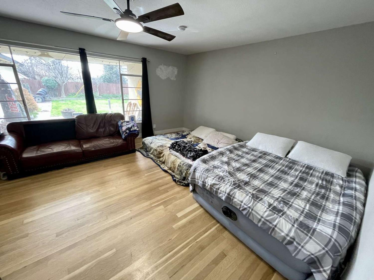 3654 E Donner Ave, Fresno, CA 93726