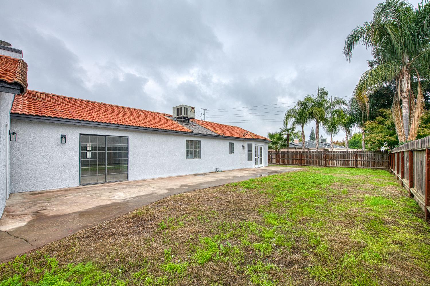 3526 Olive St, Selma, CA 93662