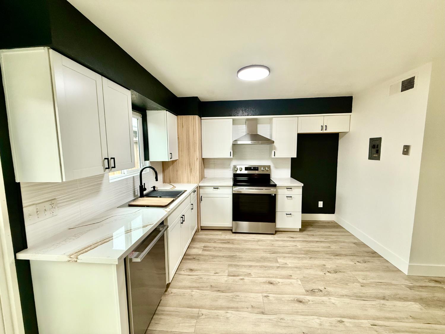 4136 N Thesta St #31, Fresno, CA 93726