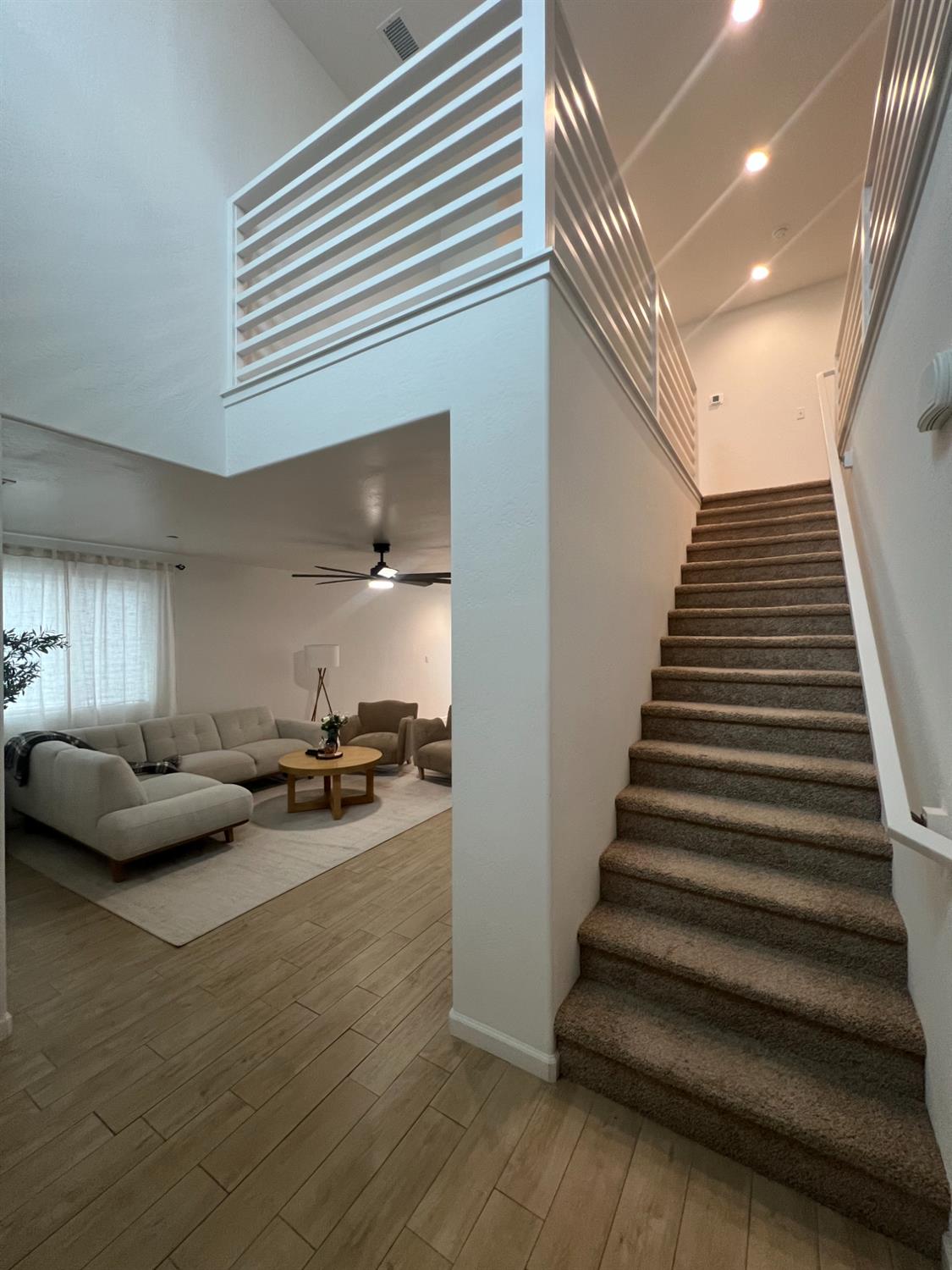 788 Apple Street, Dinuba, CA 93618