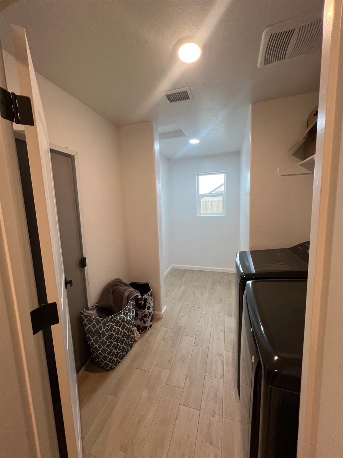 788 Apple Street, Dinuba, CA 93618